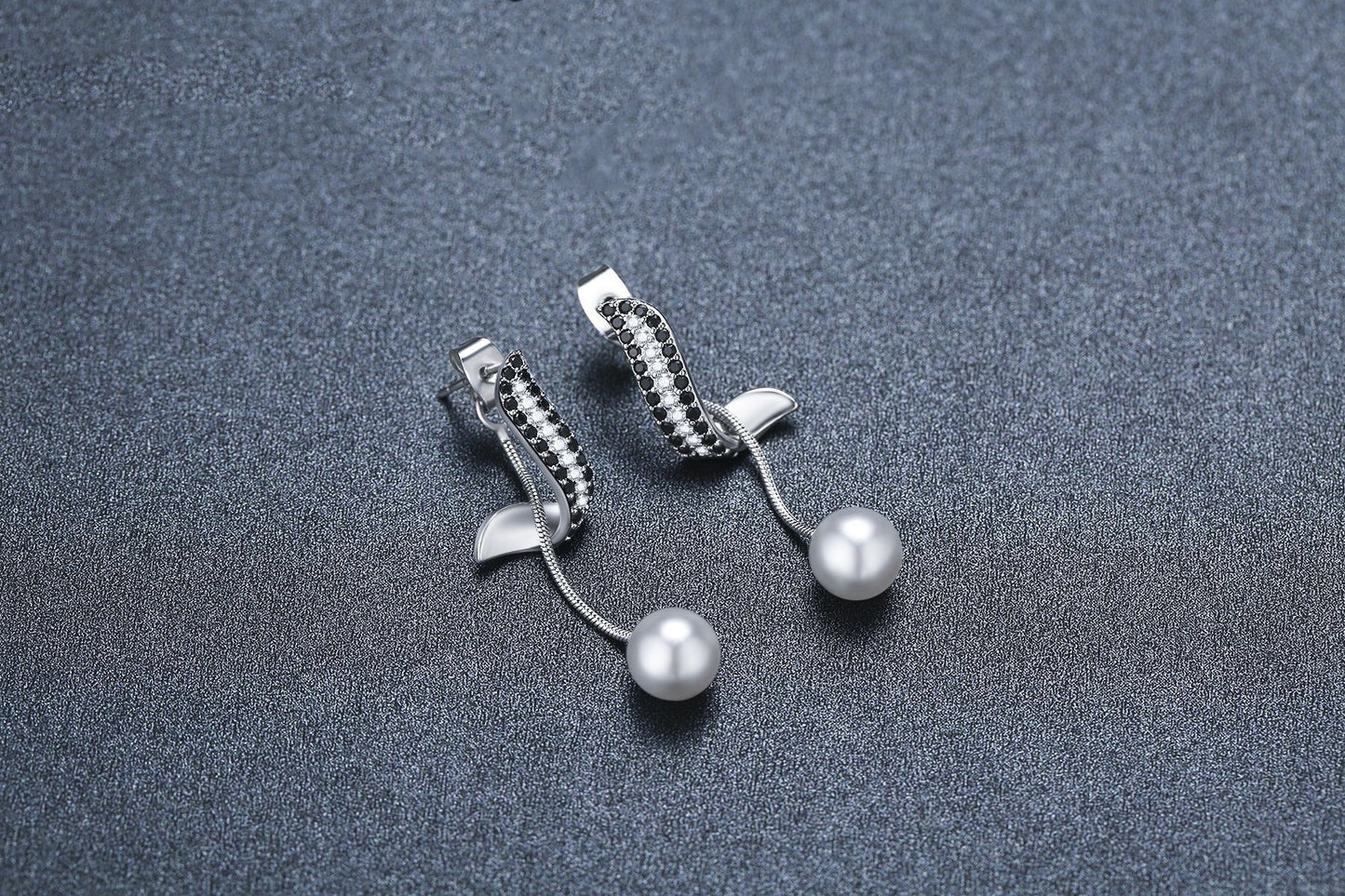 Tassel Ornament Pearl Pendant Earrings