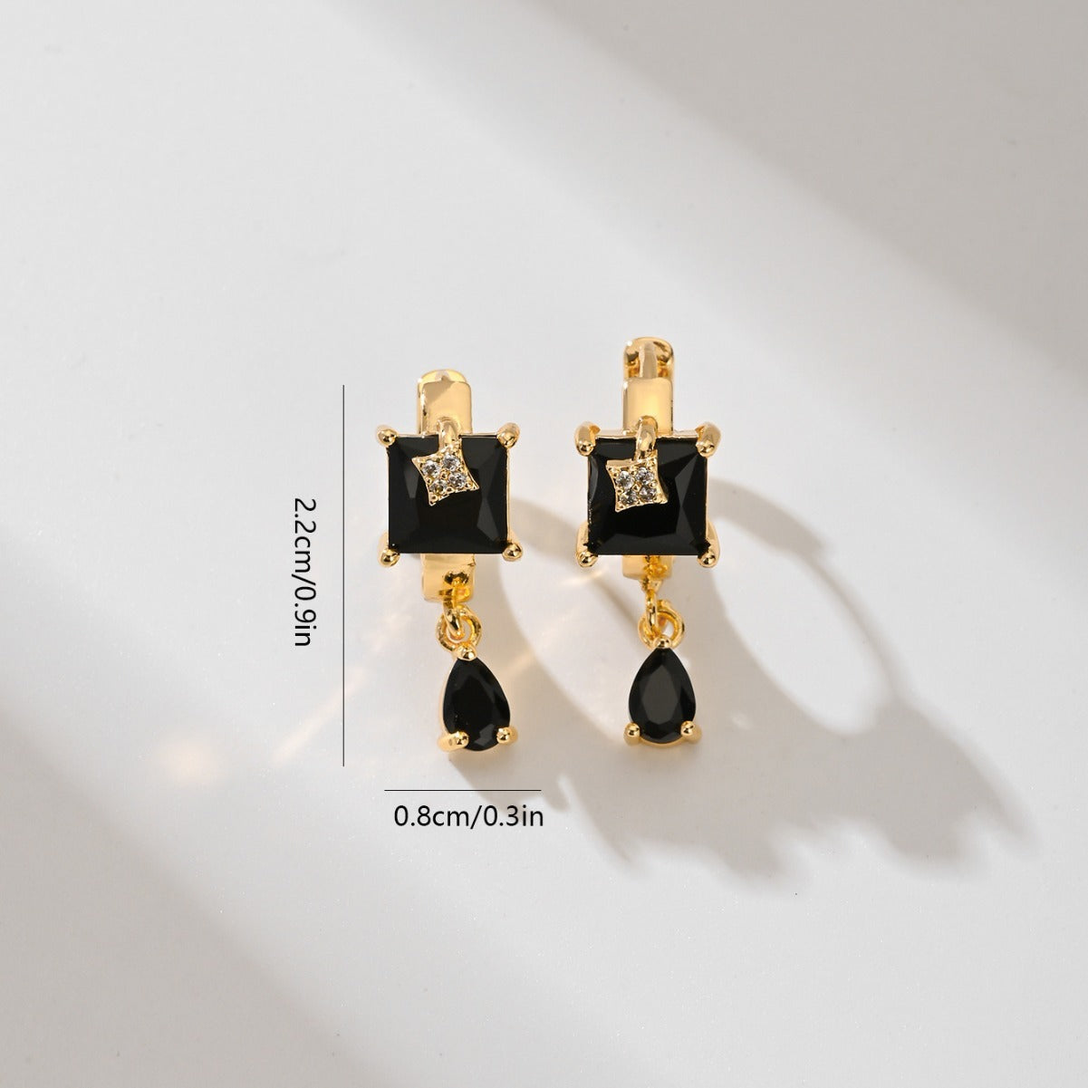 Fashion Gold-plated Droplet Earrings